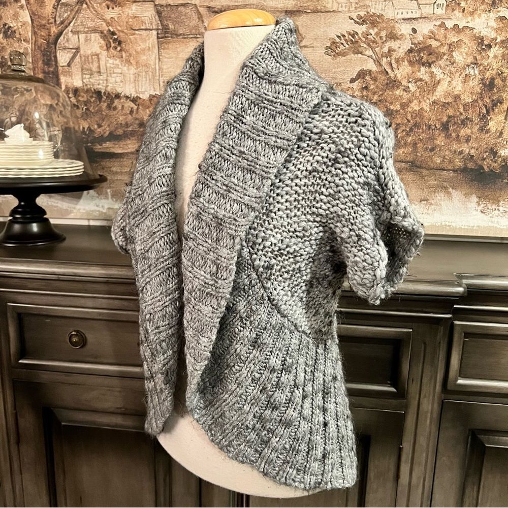 Decree Gray Loose knit Cardigan Sweater size S/Ch